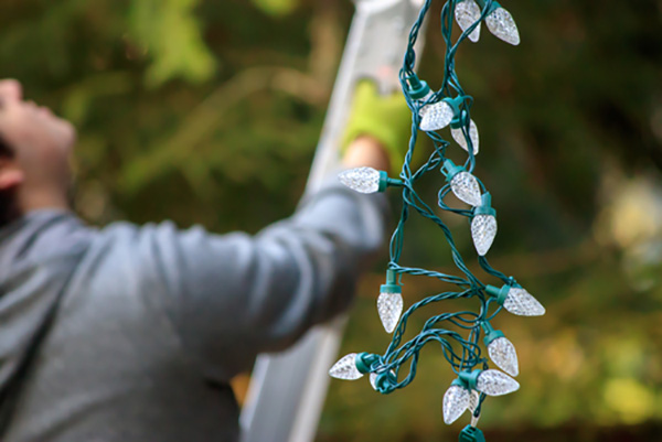 Christmas Light Hanging Services in Fort Collins CO